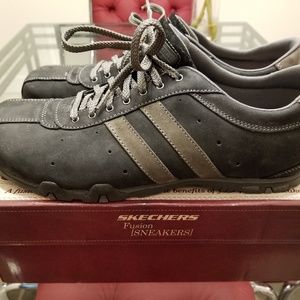 Sketchers Fusion Sneakers